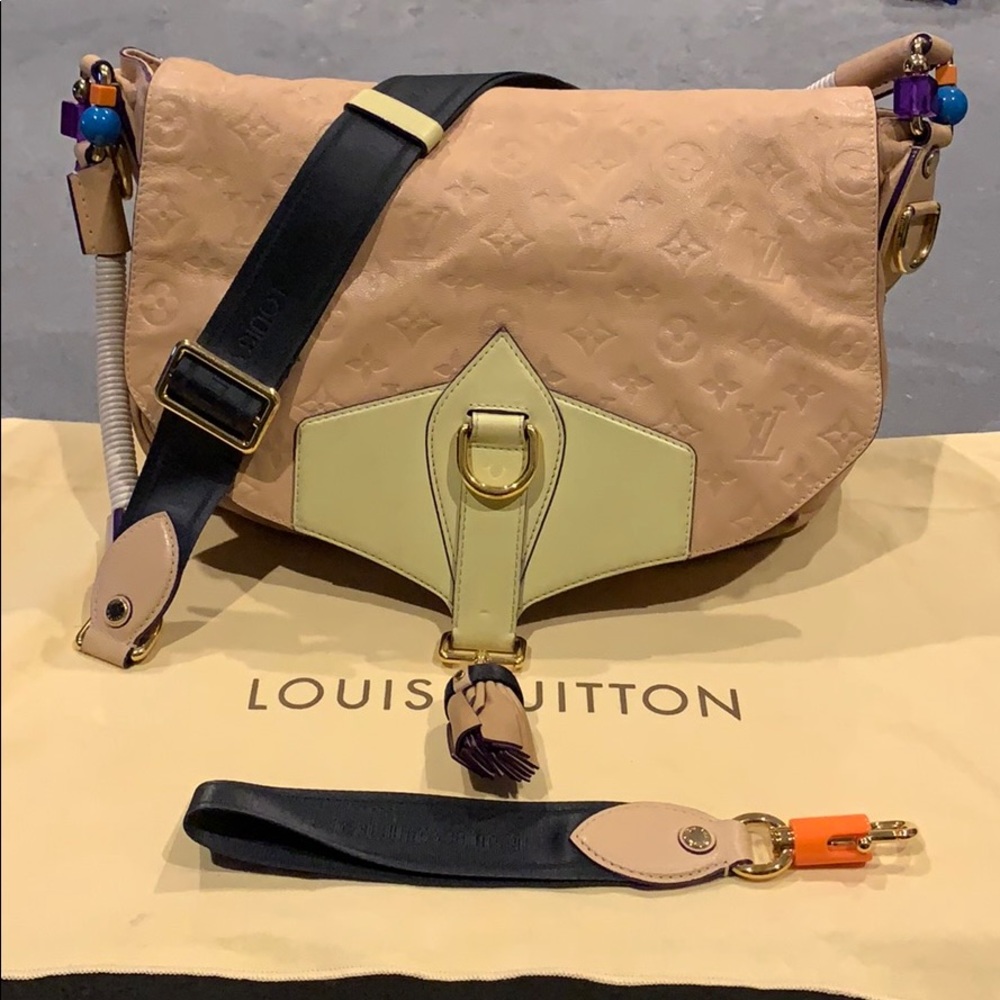 LOUIS VUITTON UNDERGROUND MESSENGER BAG